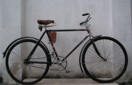 MINOLTA DIGITAL CAMERA